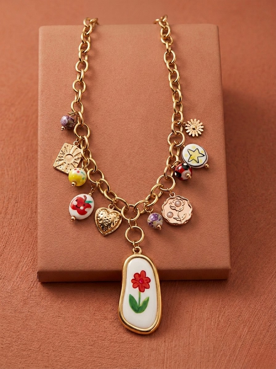 Collier Red Flower